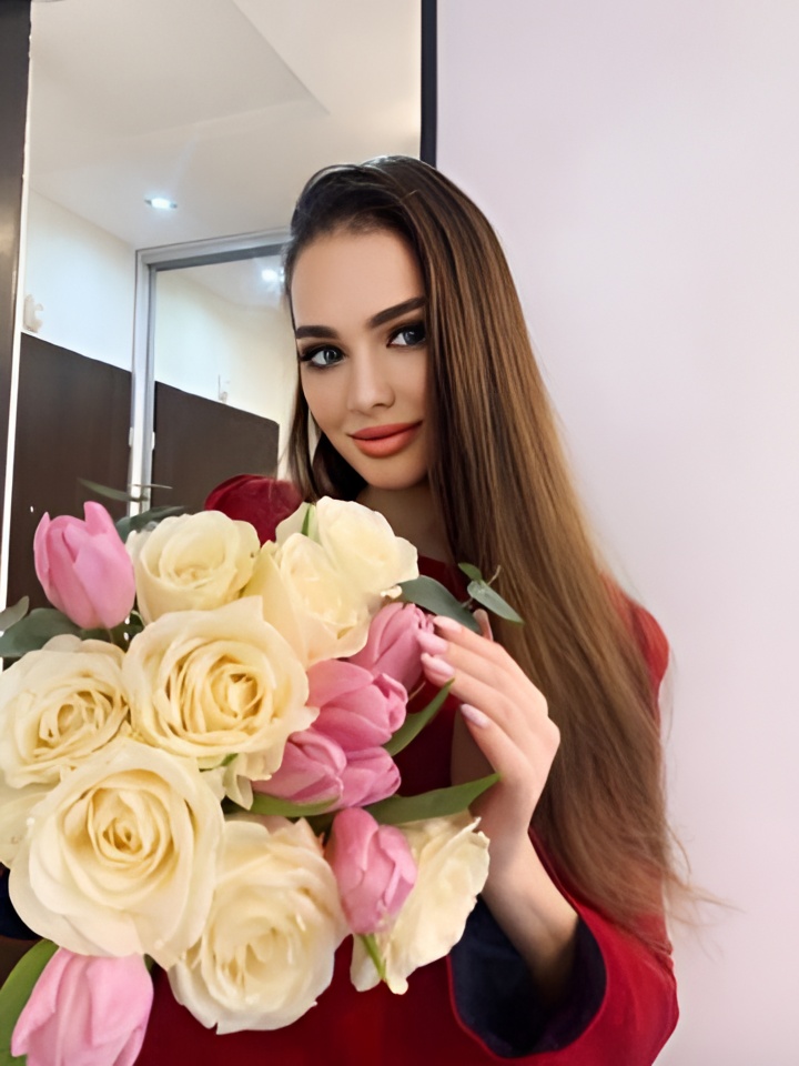 Илона привлекательная девушка из Одинцово цена от 2000 руб