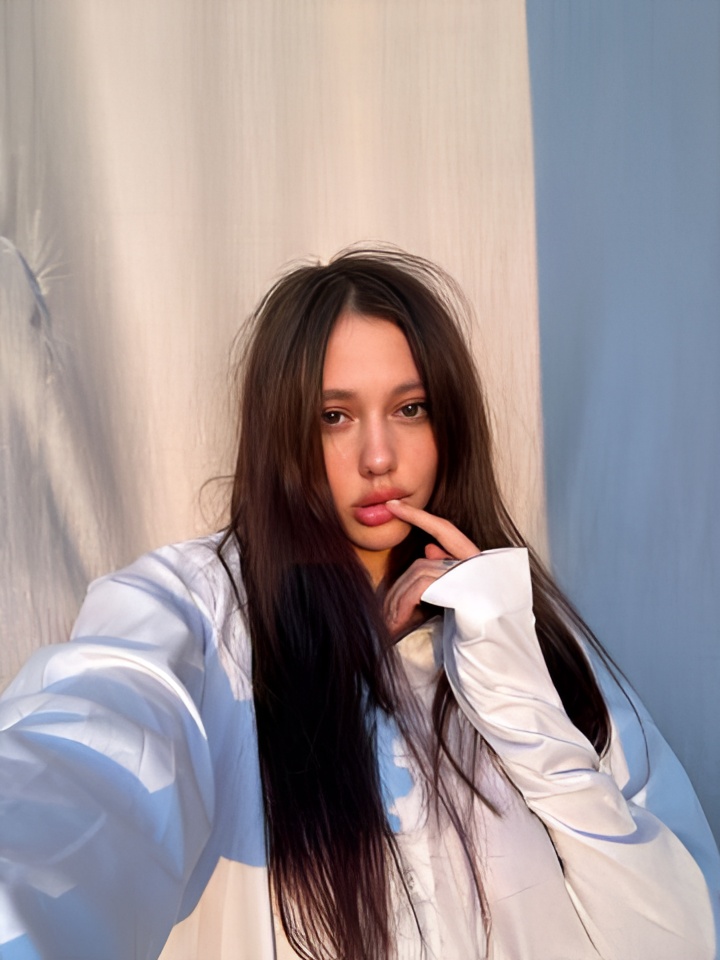 Индивидуалка Кира, доступна для личного знакомства от 5000 руб