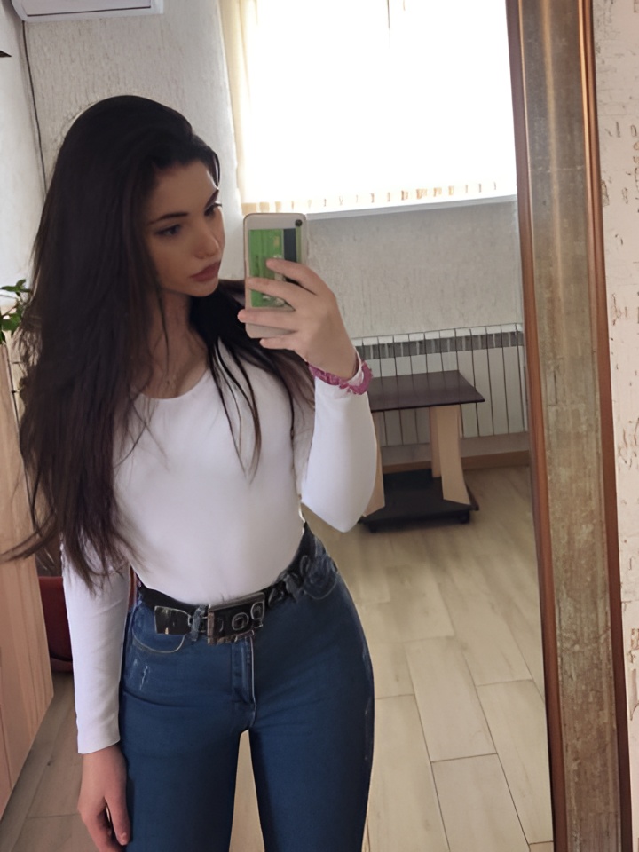 Индивидуалка Медея, доступна для личного знакомства от 1500 руб